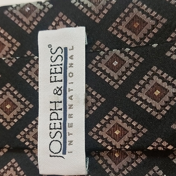 Set of 4 100% vintage silk ties - Picture 3 of 11